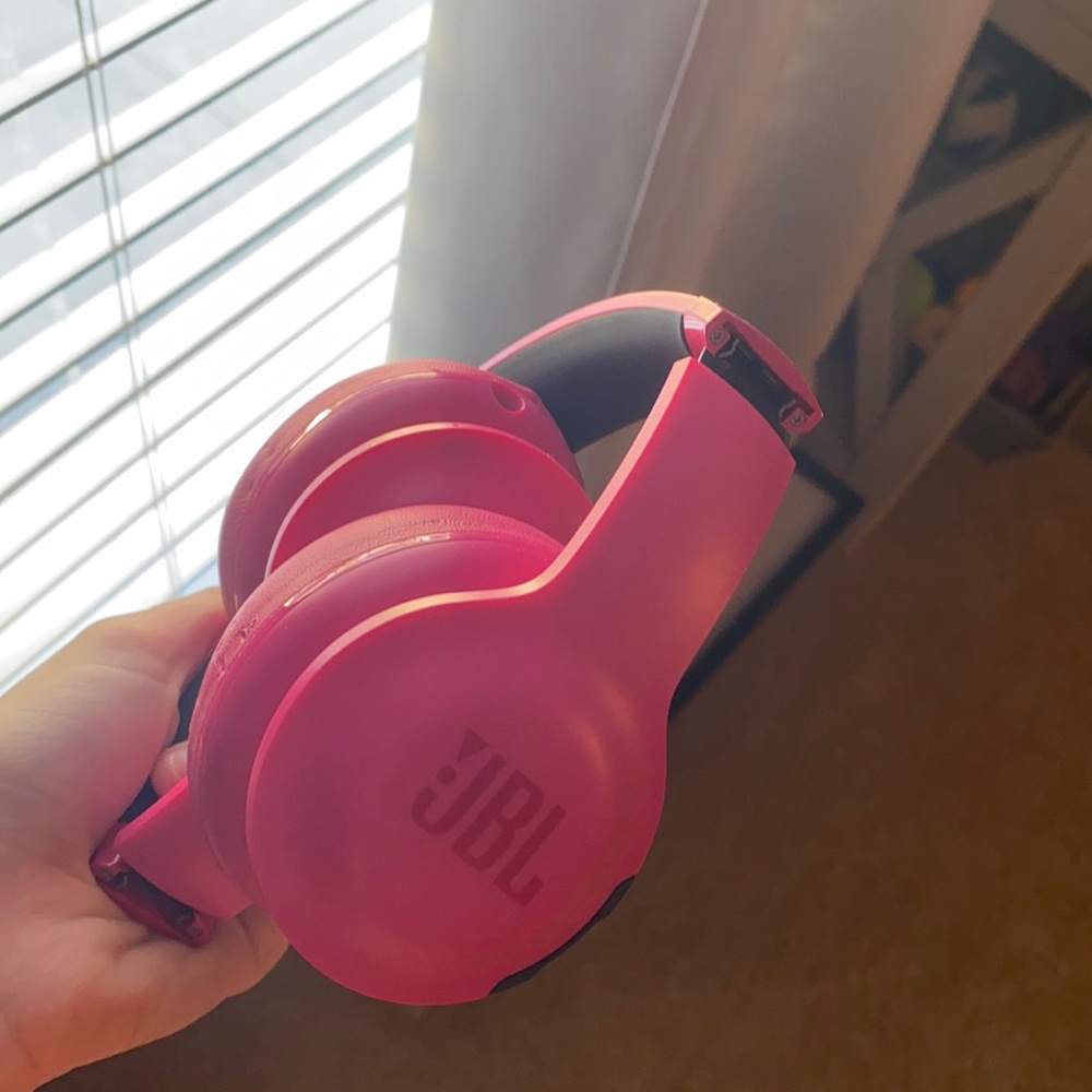 JBL wireless headphones